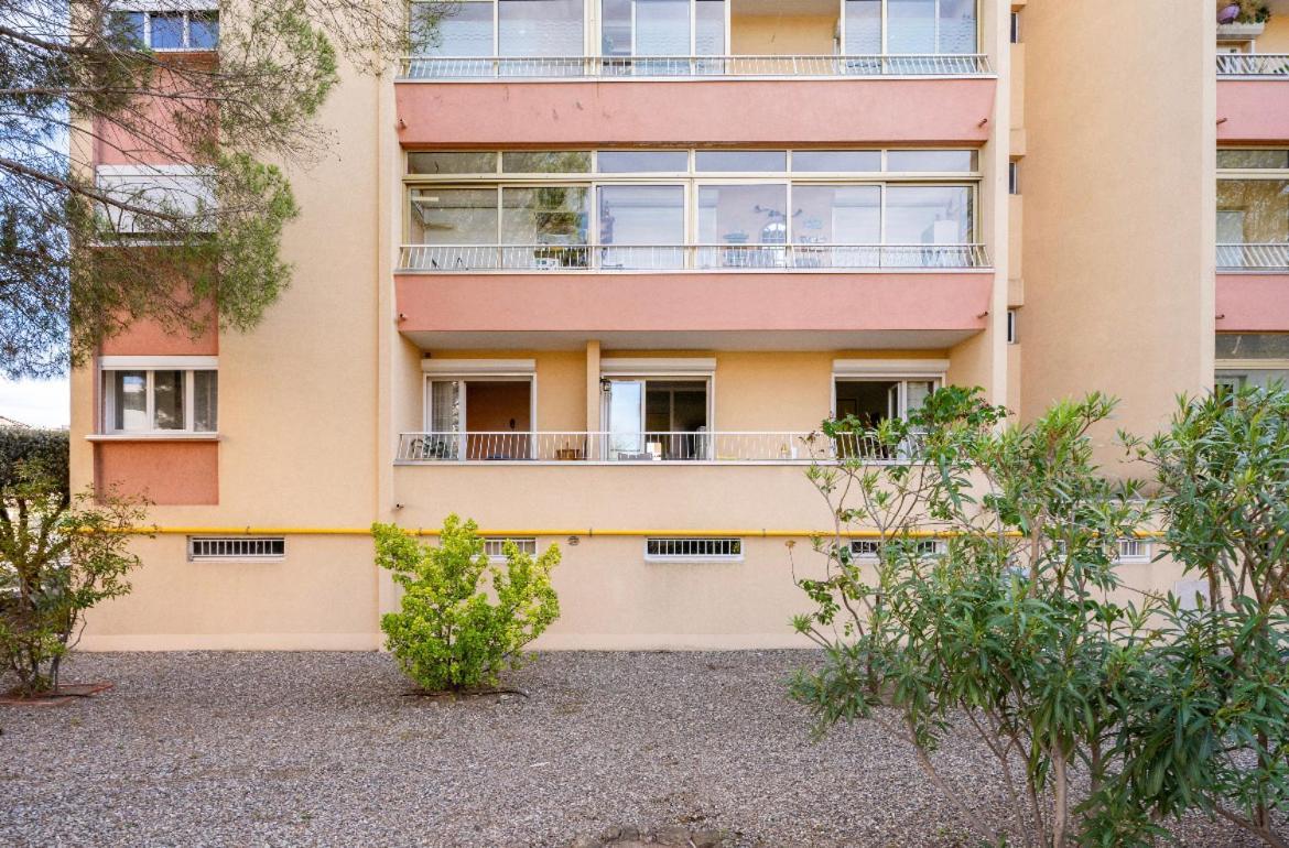 Joli T2 Tres Proche De La Plage De Fréjus Exteriér fotografie
